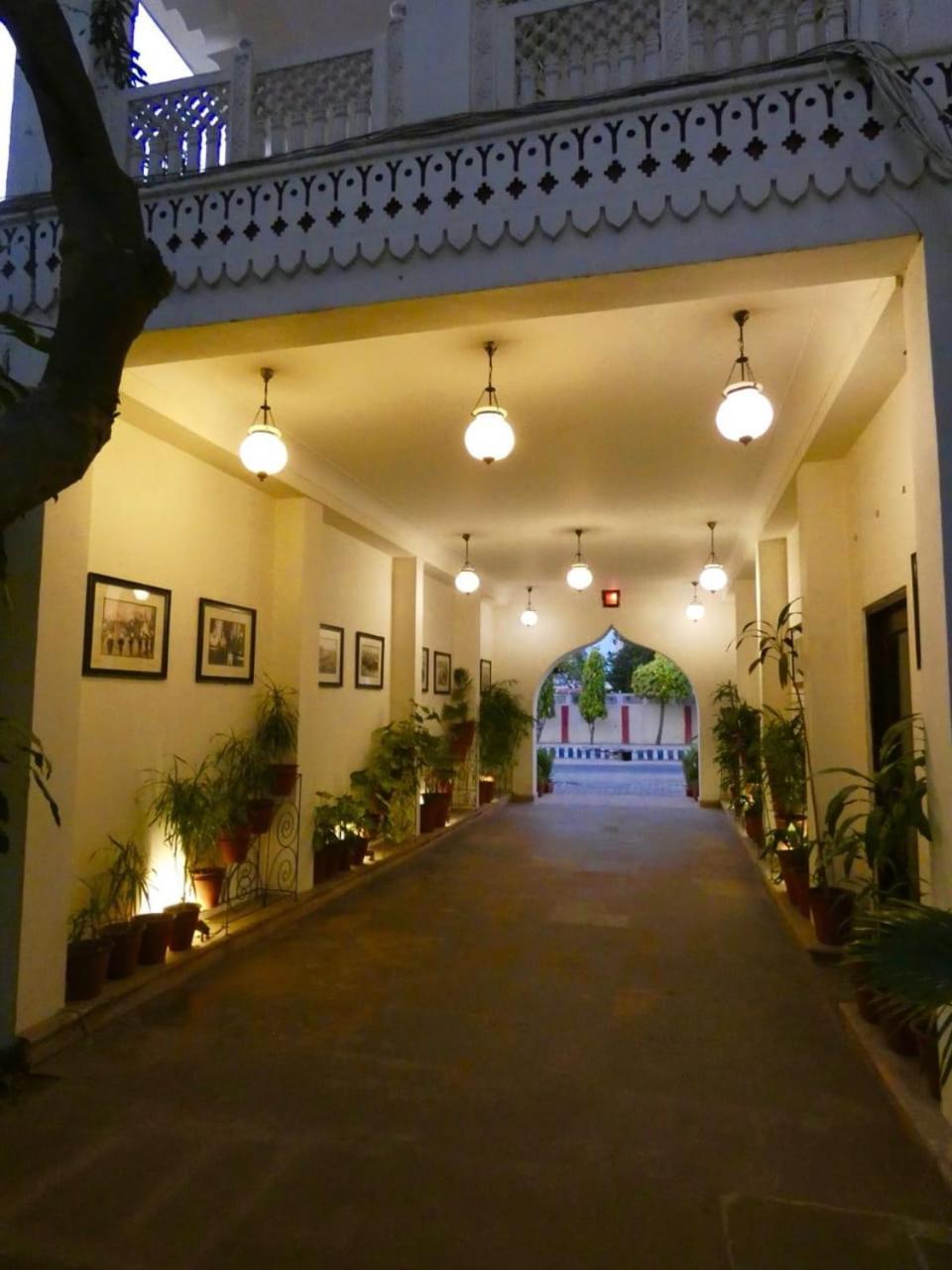 Heritage Khandwa Haveli Jaipur Exterior photo