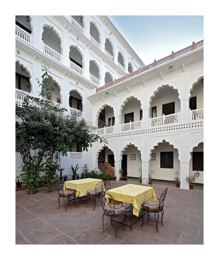 Heritage Khandwa Haveli Jaipur Exterior photo